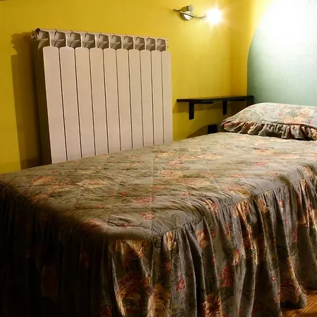 L'arabatana לינה וארוחת בוקר 4*