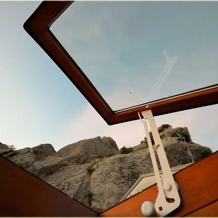 L'arabatana לינה וארוחת בוקר פייטרפרטוזה